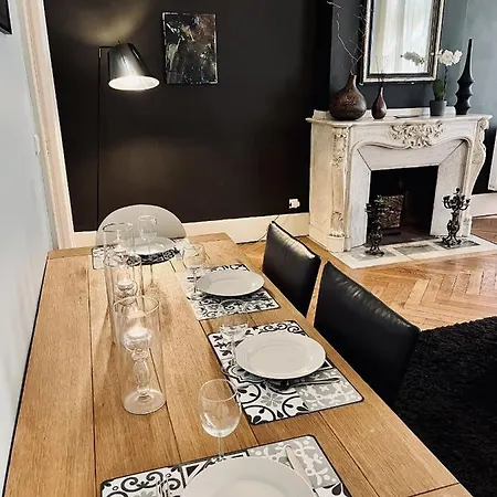 Le P'tit 42 Victor Hugo Apartment